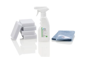 FD 360 - PŁYN DO CZYSZCZENIA I PIELĘGNACJI TAPICERKI UNITU I SZTUCZNEJ SKÓRY (250 ML)